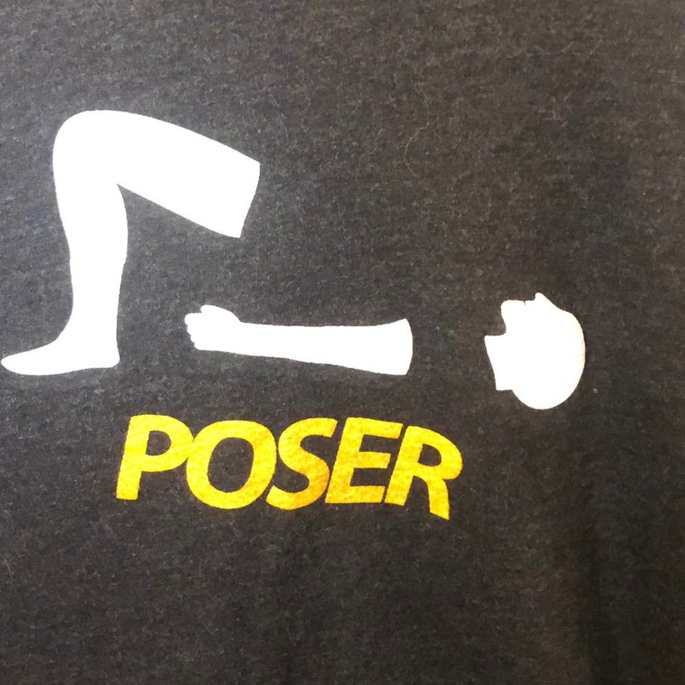 Poser yoga tee - Picture 1 of 4